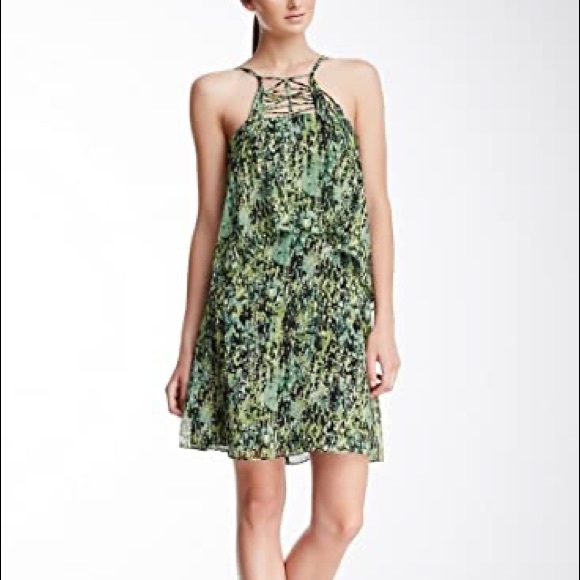 BCBG size XS dress in green and black. a line dress. Above the knee - Picture 5 of 8